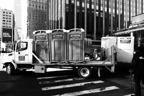 Best Wedding porta potty rental  in South Monroe, MI